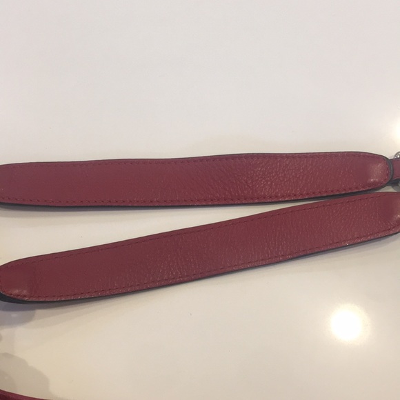 SOLD ✅ Valentino Leather Hobo Silver Chain Straps - Picture 12 of 14